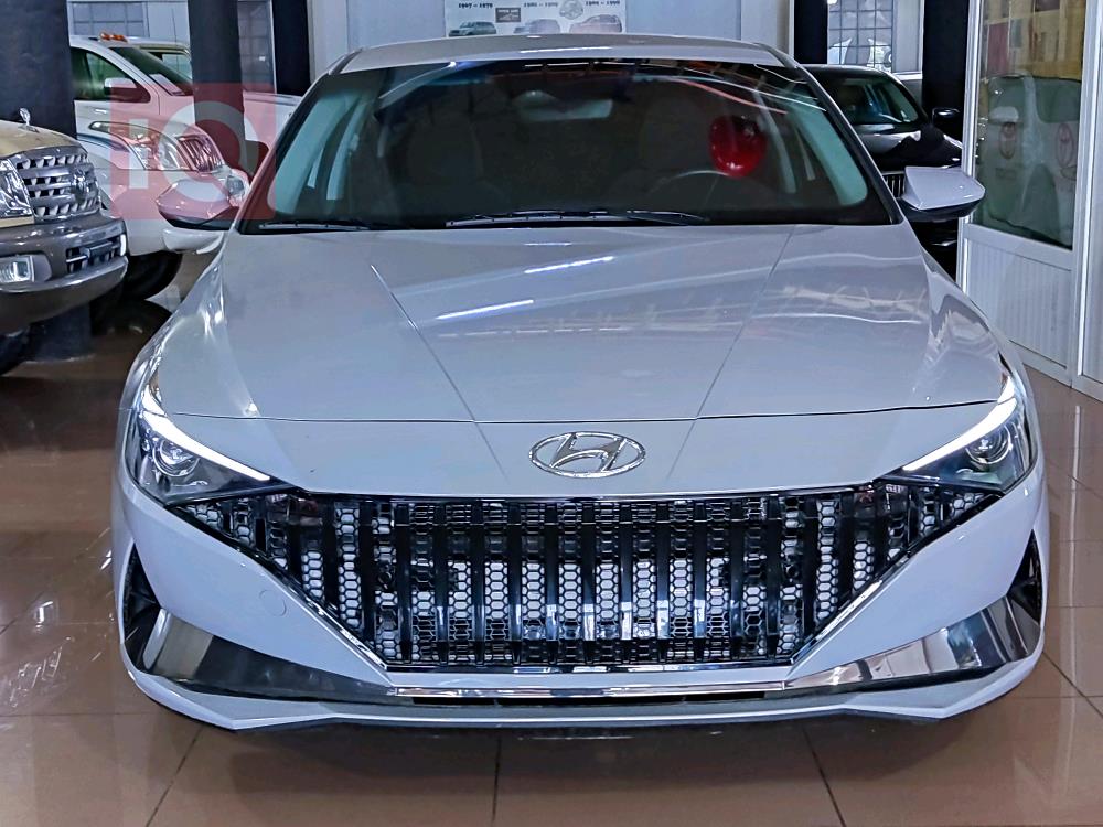 هیوندای ئەلەنترا